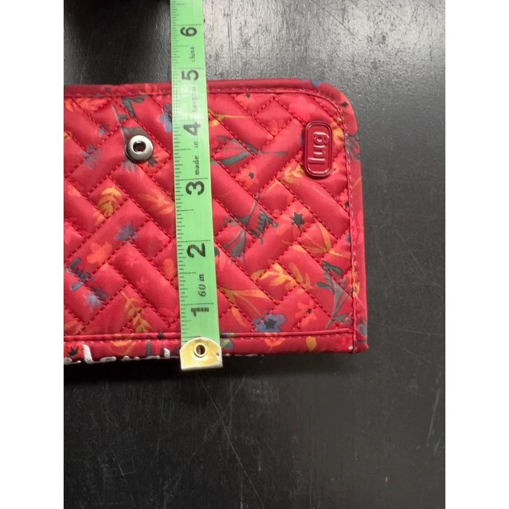 Lug Tandem Wallet Red Floral Live Laugh Love Quilted RFID 7.5x4.5in